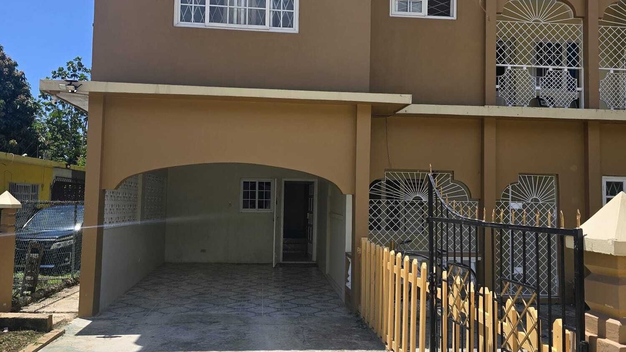 Photo of Outdoor in Savanna la Mar