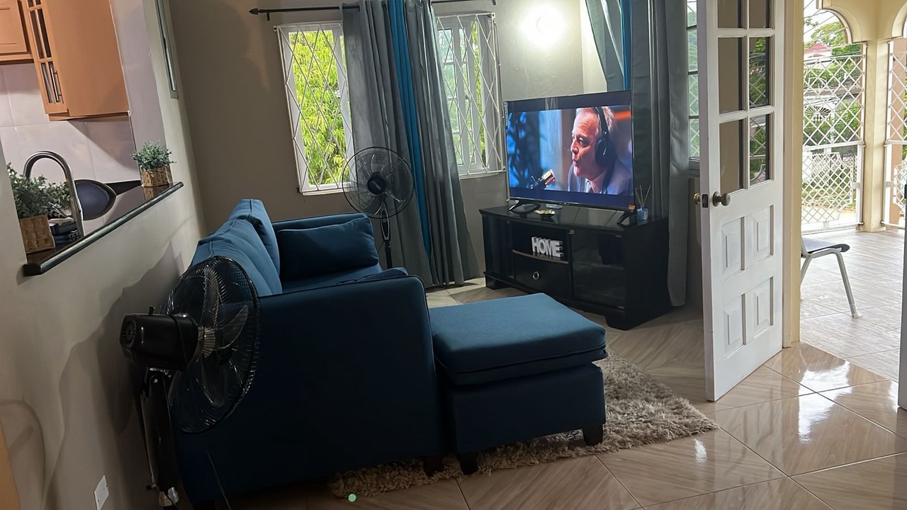 Photo of Livingroom in Savanna la Mar