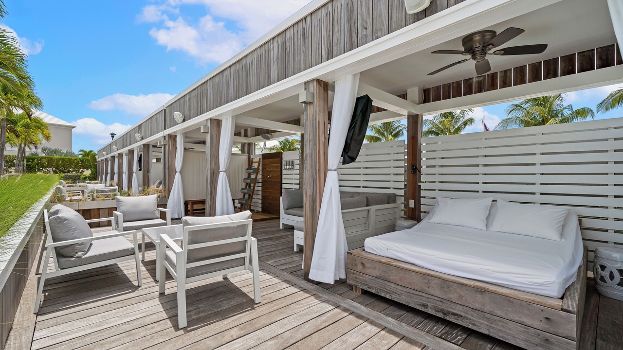 Photo of Patio Balcony in Nassau