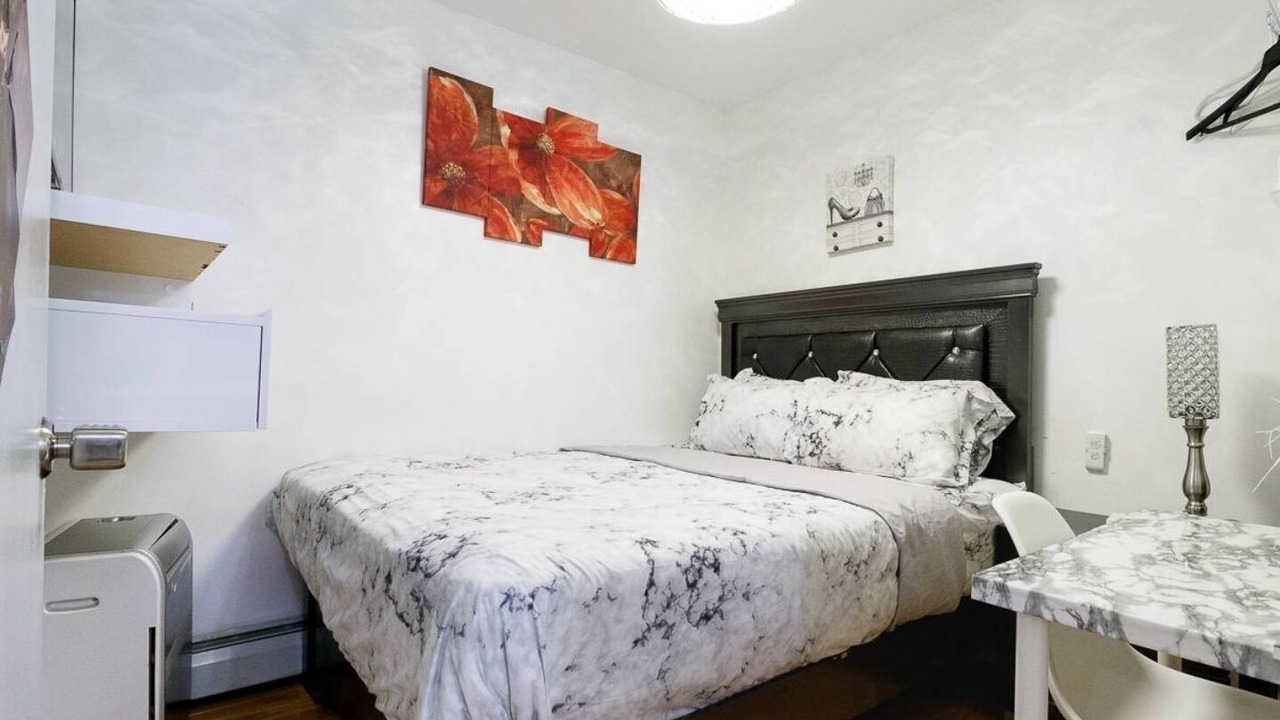 Photo of Bedroom in Bedford-Stuyvesant