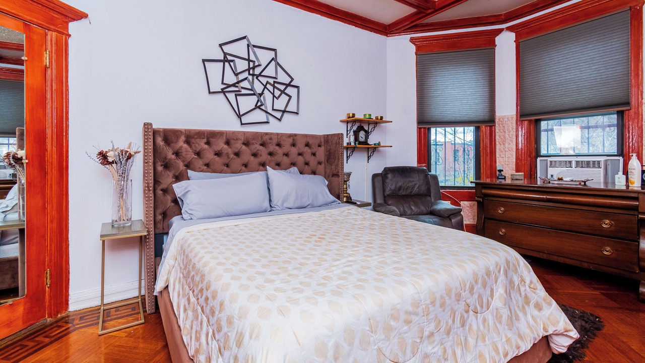 Photo of Bedroom in Bedford-Stuyvesant