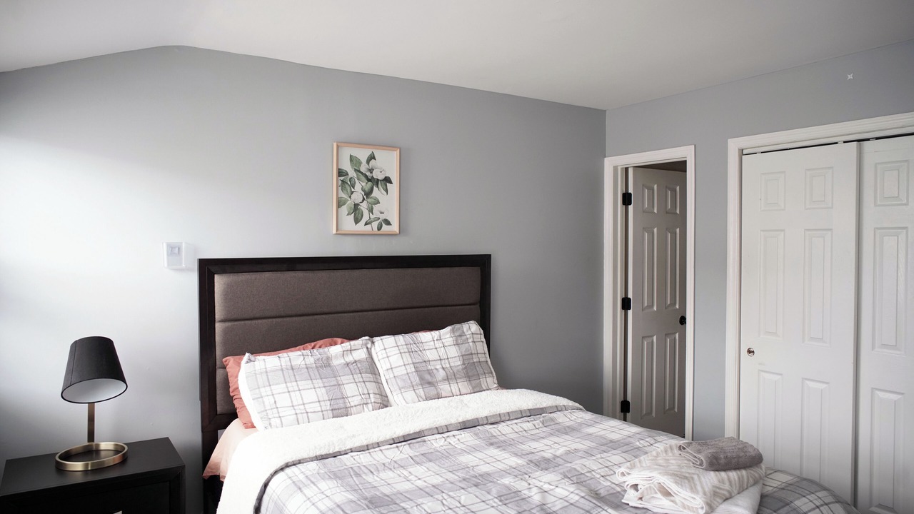 Photo of Bedroom in Arverne
