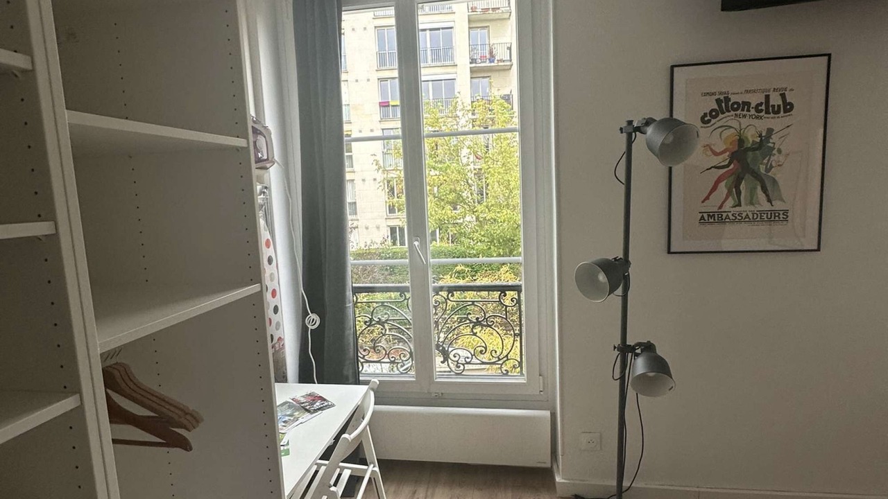 Photo of Bedroom in Sceaux