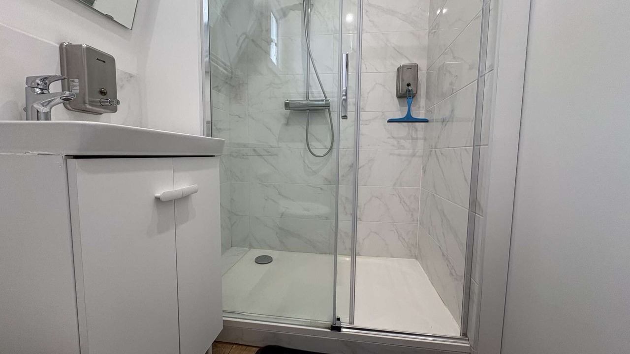 Photo of Bathroom in Sceaux
