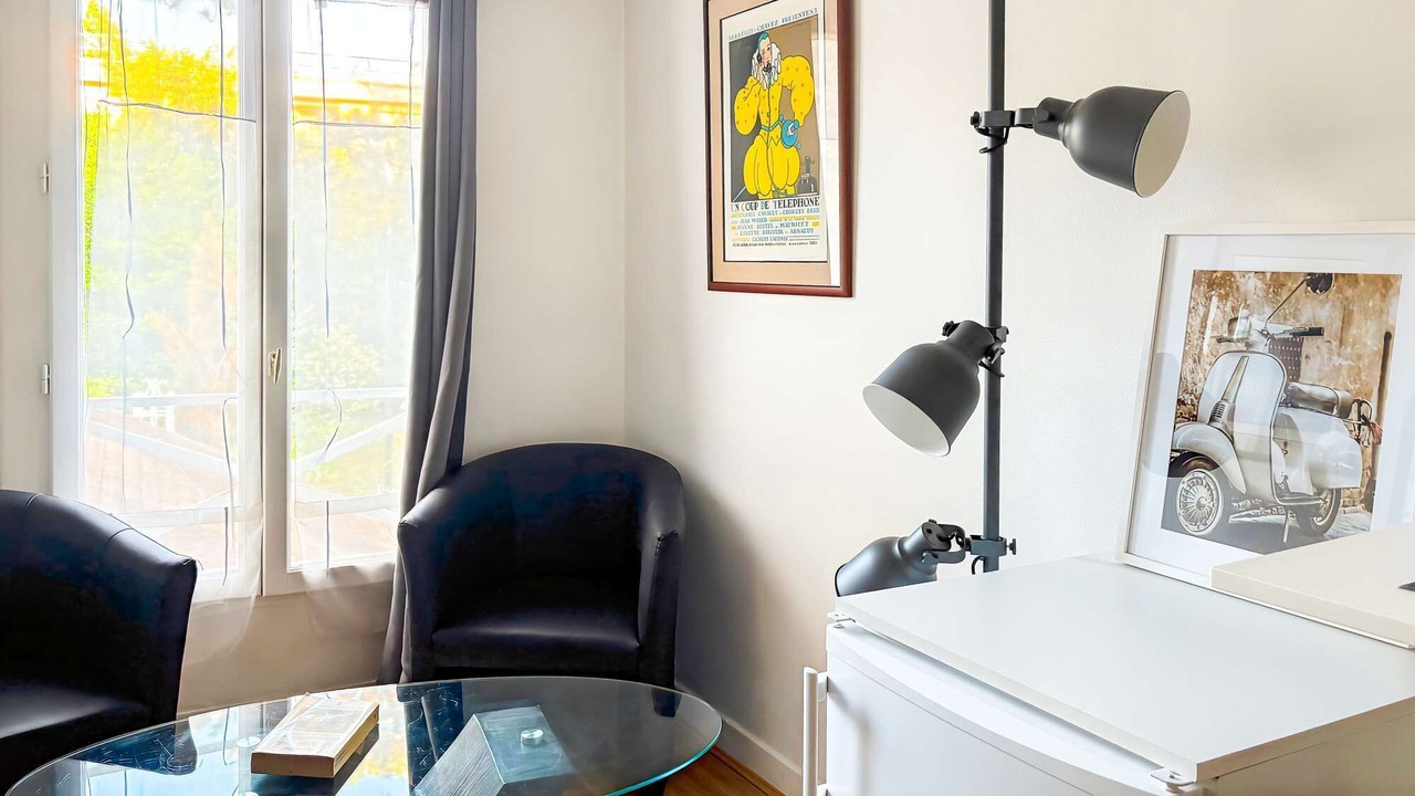 Photo of Bedroom in Sceaux
