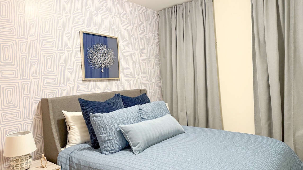 Photo of Bedroom in Midtown West