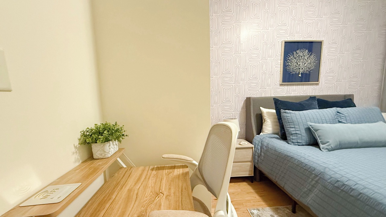 Photo of Bedroom in Midtown West