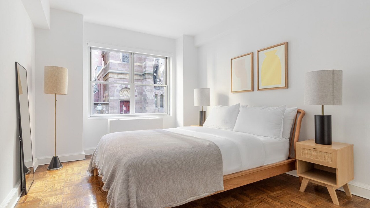 Photo of Bedroom in Sutton Place