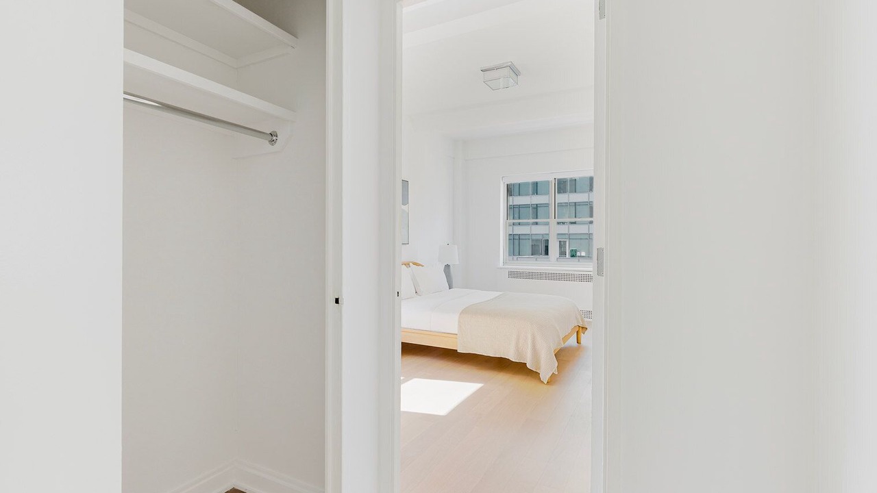 Photo of Bedroom in Sutton Place