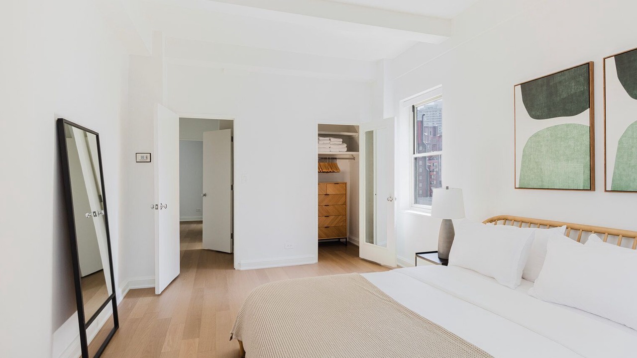 Photo of Bedroom in Sutton Place