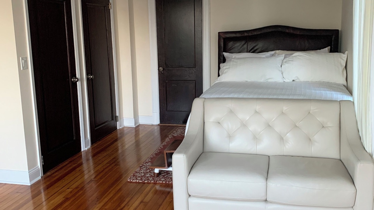 Photo of Bedroom in Tompkinsville
