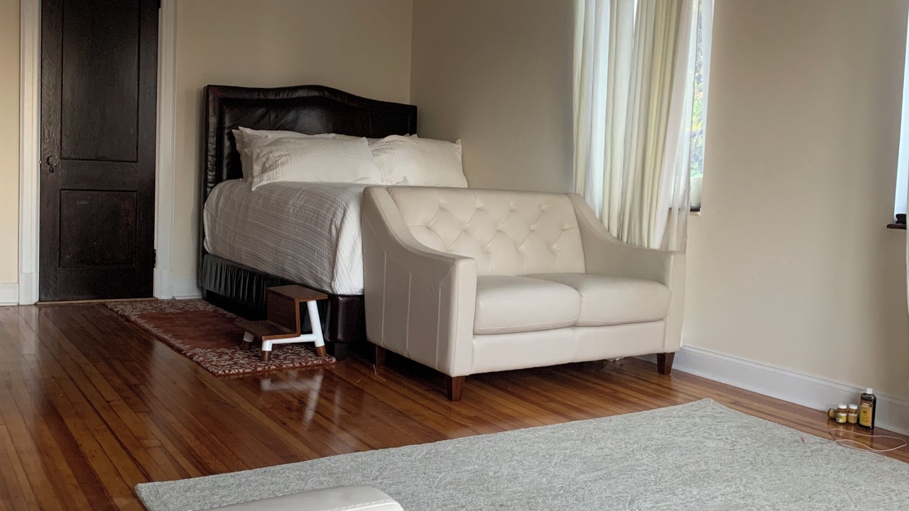 Photo of Bedroom in Tompkinsville