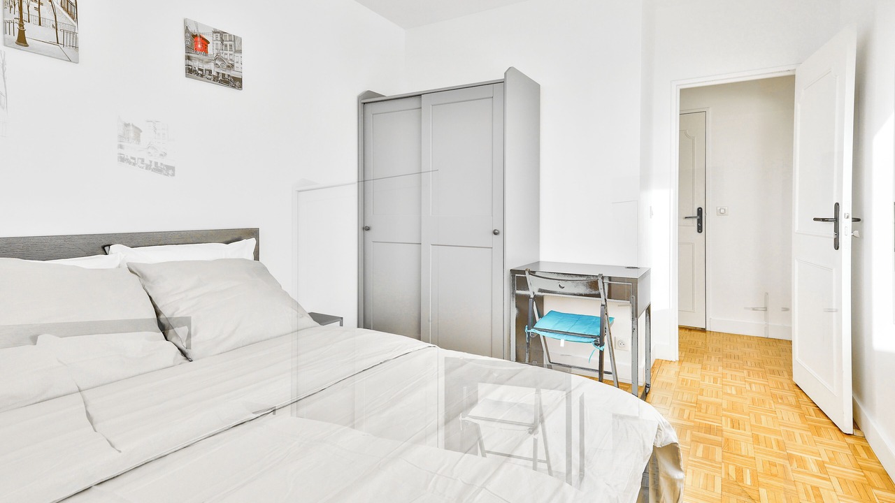Photo of Bedroom in Antony
