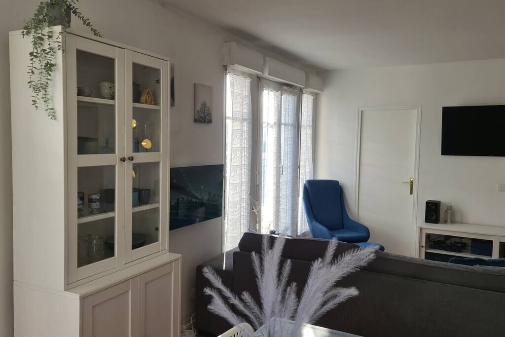 Photo of Livingroom in Chessy