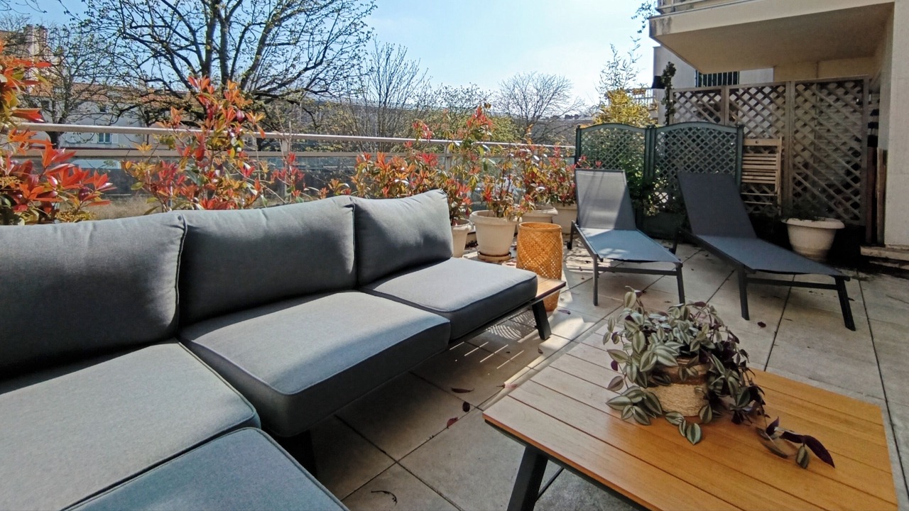 Photo of Patio Balcony in Sceaux