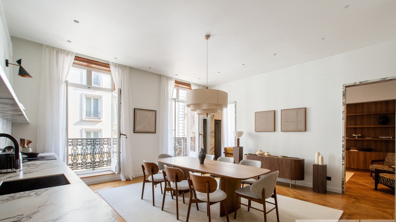 Photo of Others in 8th Arrondissement