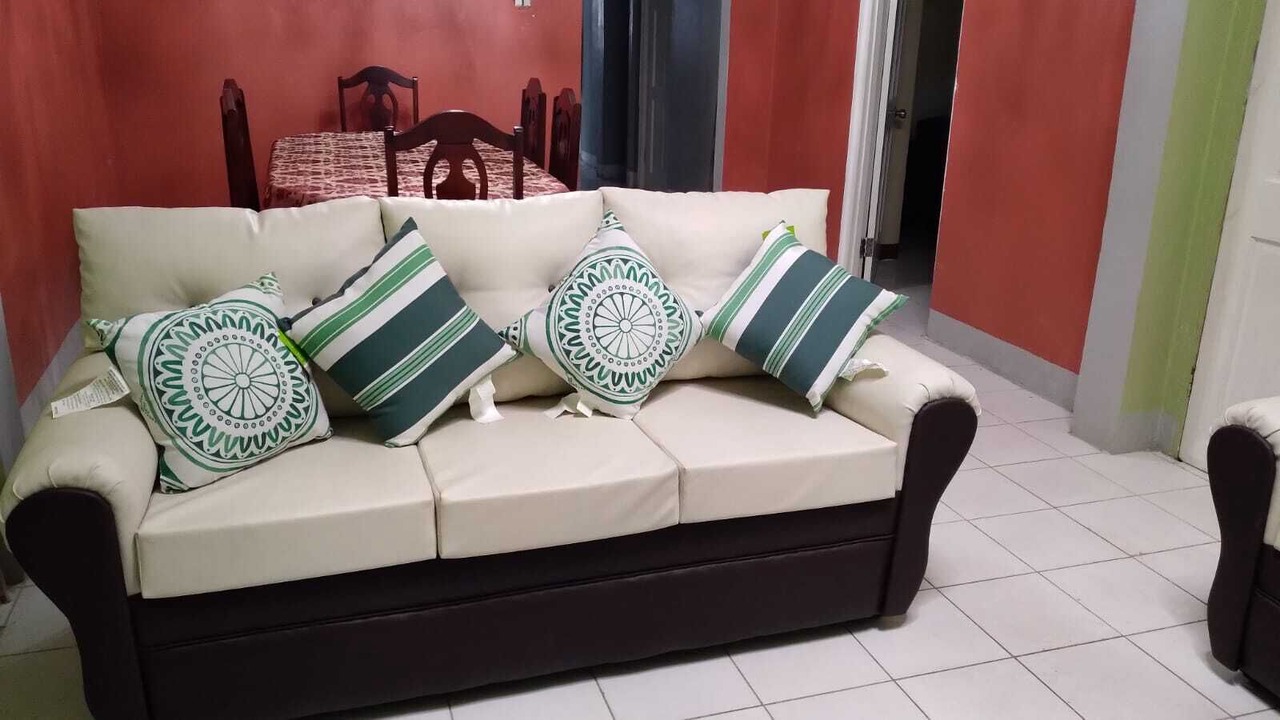 Photo of Livingroom in Kingston