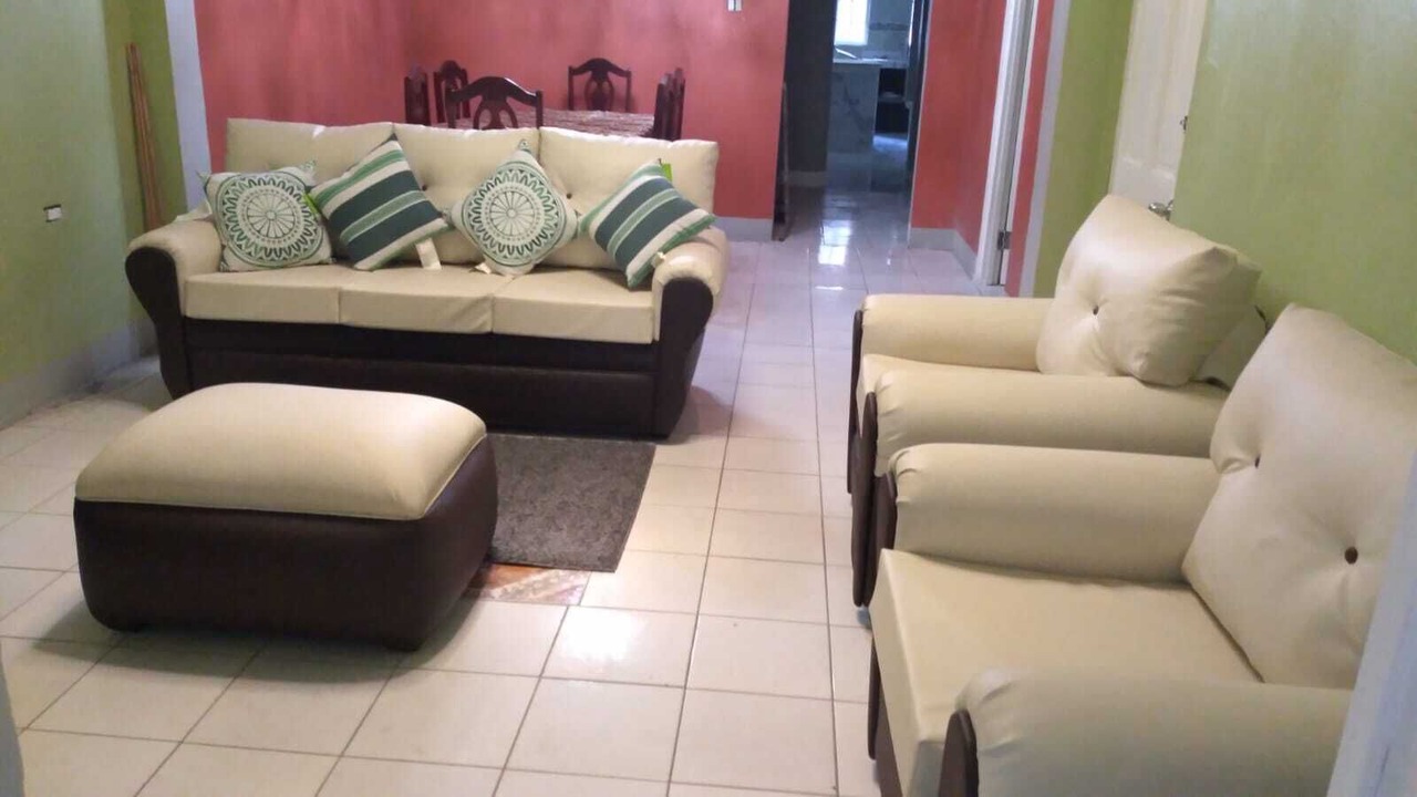 Photo of Livingroom in Kingston