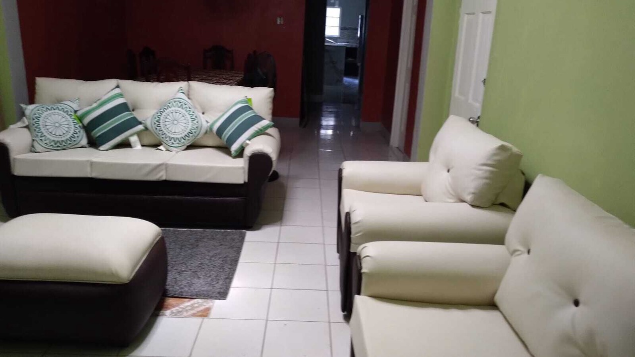 Photo of Livingroom in Kingston