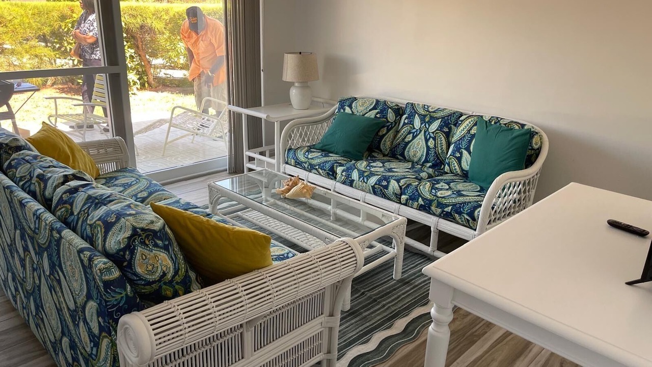 Photo of Livingroom in Treasure Cay
