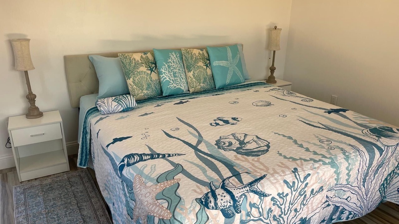 Photo of Bedroom in Treasure Cay