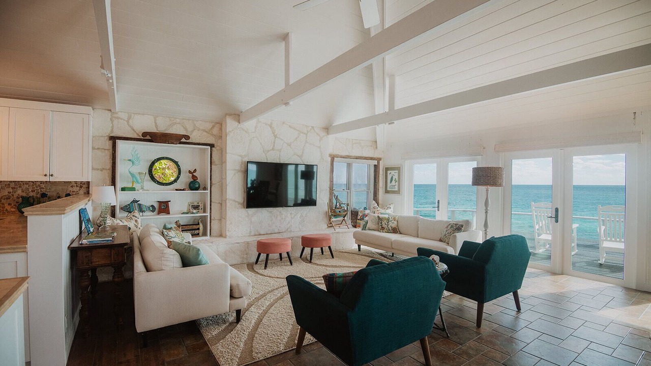 Photo of Livingroom in Hope Town