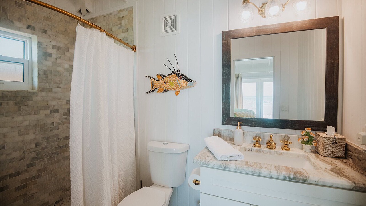 Photo of Bathroom in Hope Town