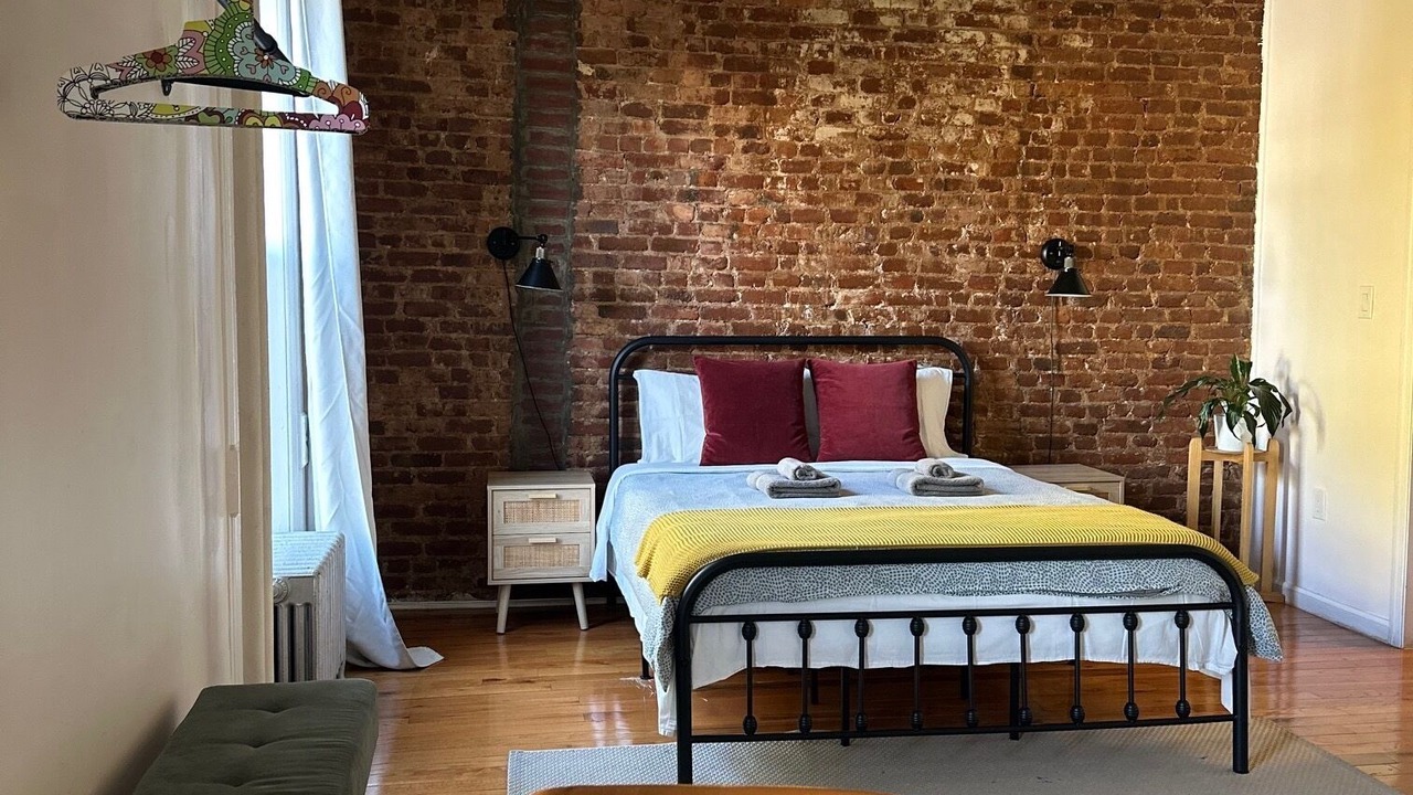 Photo of Bedroom in Bedford-Stuyvesant