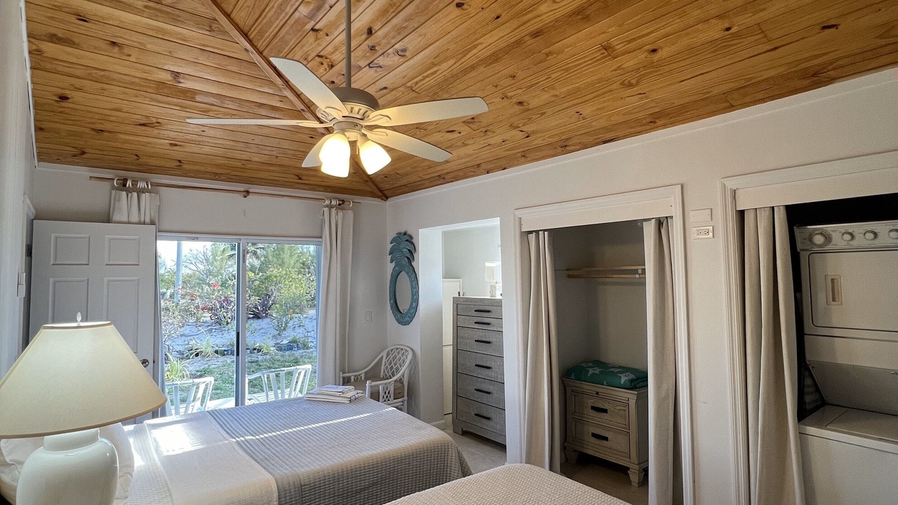 Photo of Bedroom in Treasure Cay