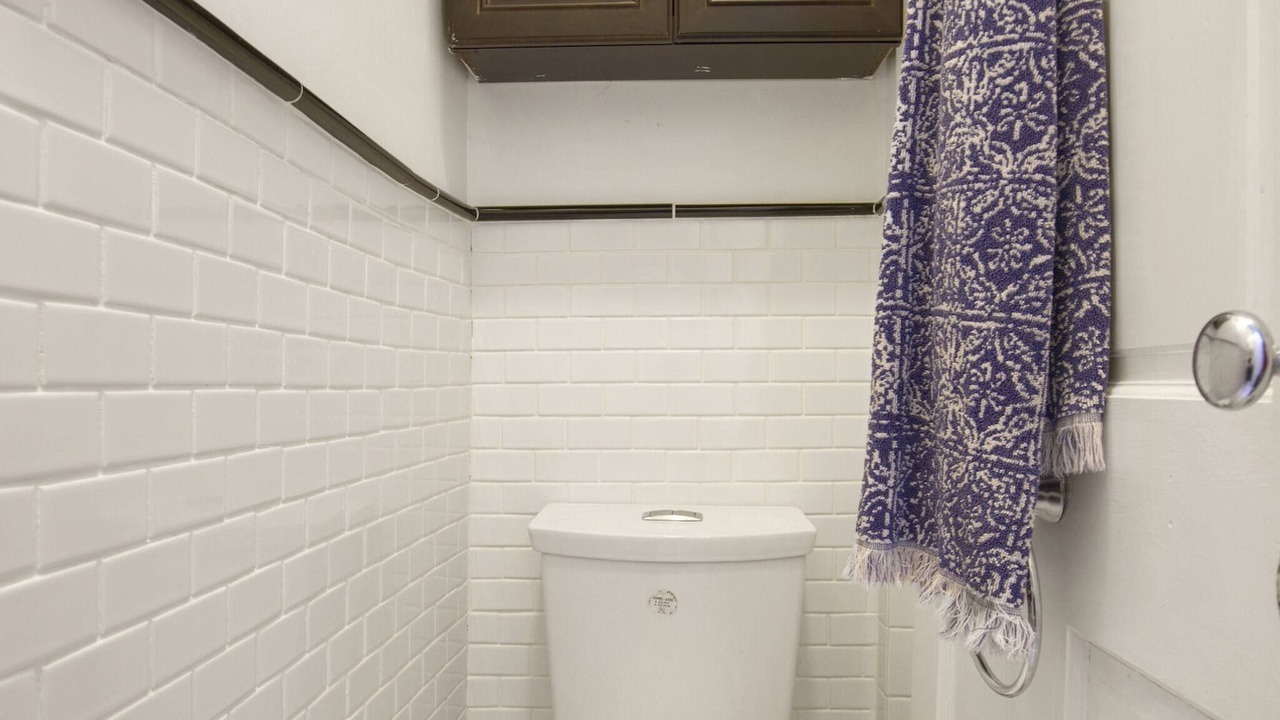Photo of Bathroom in East Harlem
