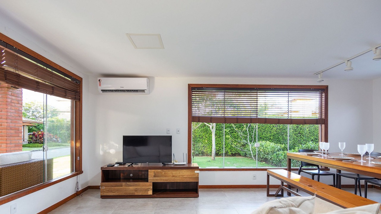 Photo of Livingroom in Praia Rasa
