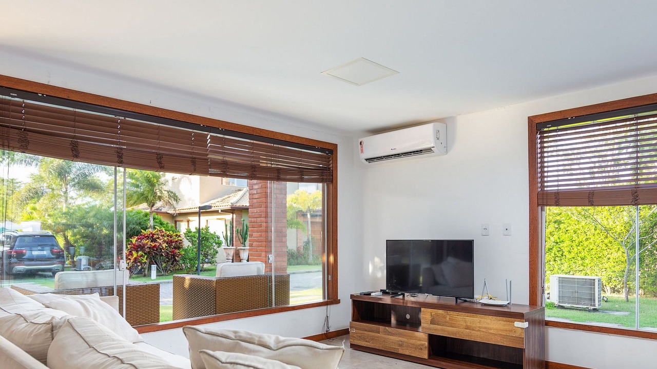 Photo of Livingroom in Praia Rasa