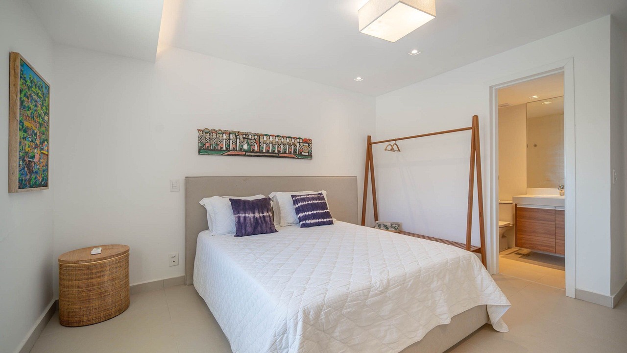 Photo of Bedroom in Praia Rasa