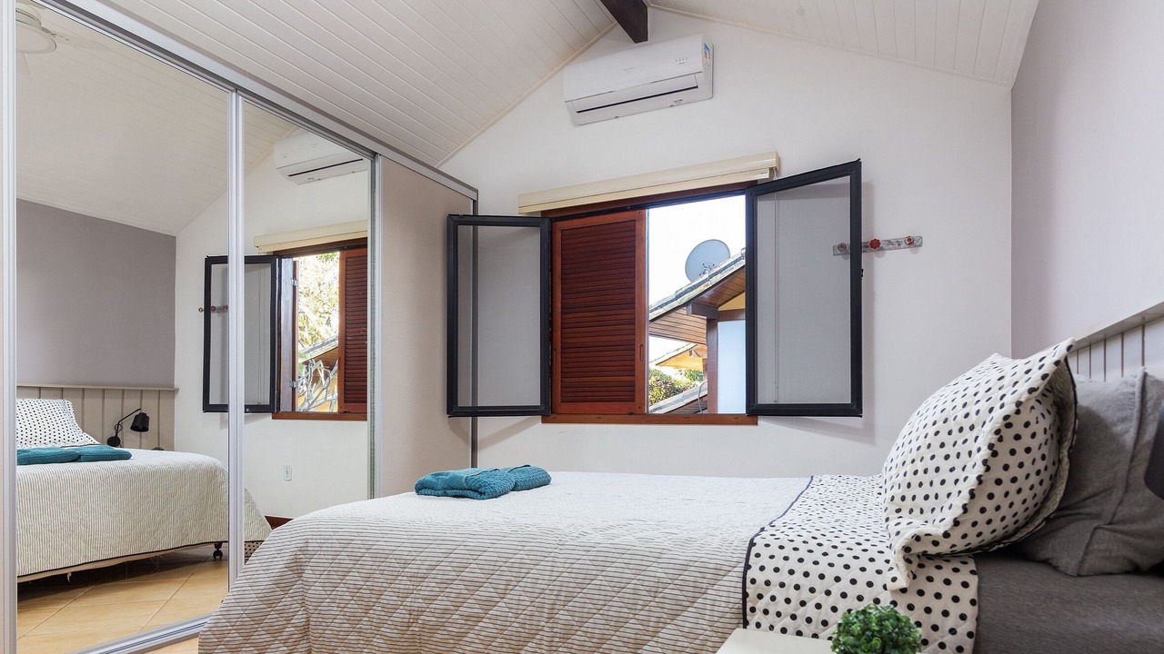 Photo of Bedroom in Praia Rasa