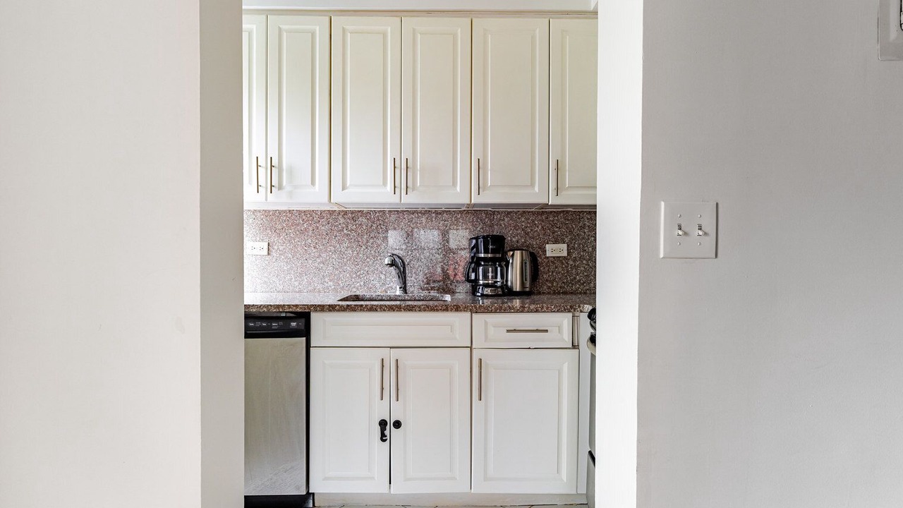 Photo of Kitchen in Sutton Place