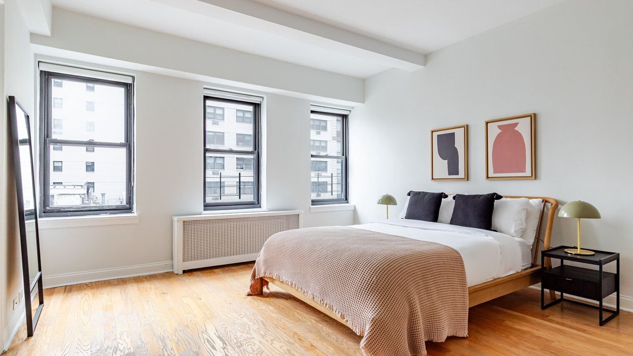 Photo of Bedroom in Sutton Place