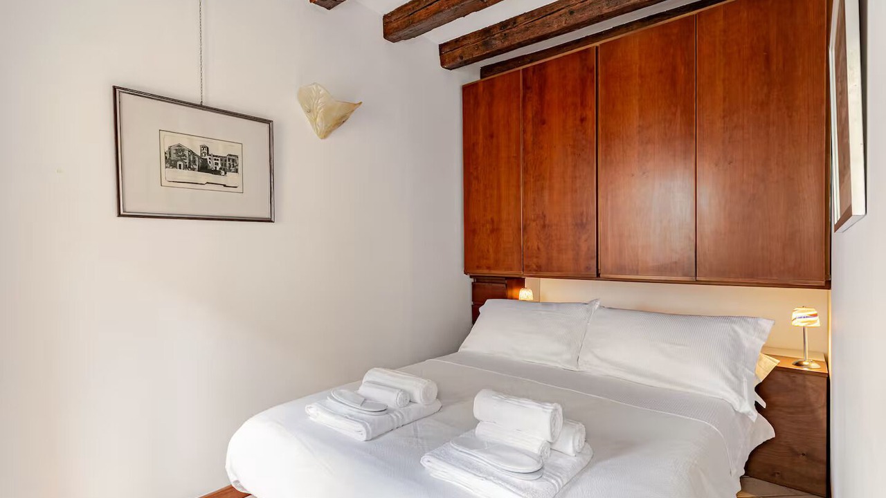 Photo of Bedroom in Longa