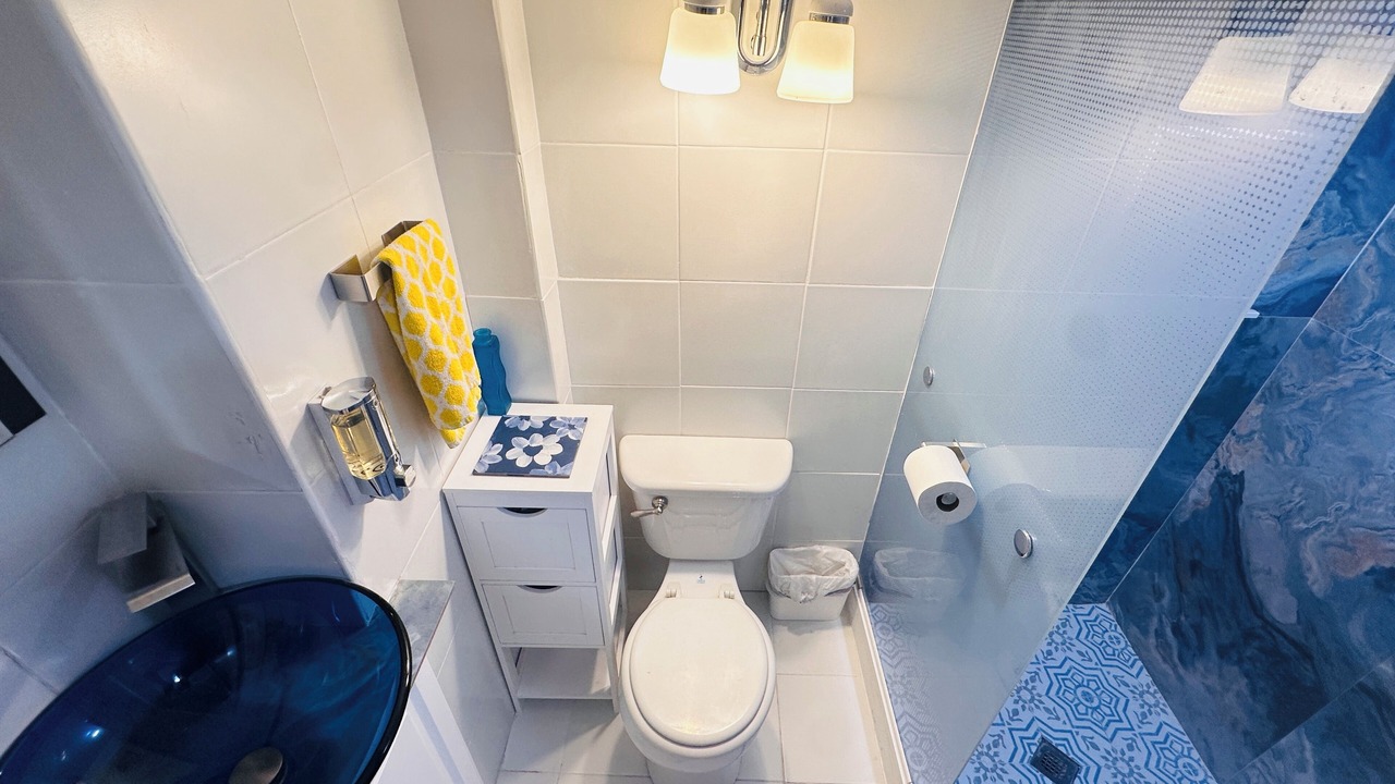 Photo of Bathroom in Canarsie