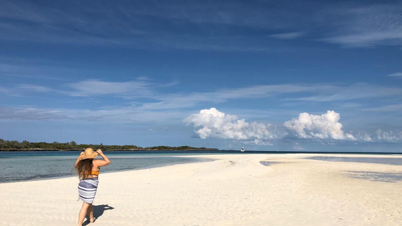Photo of Others in Bahamia West