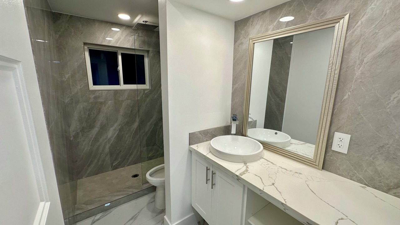 Photo of Bathroom in Bahamia West