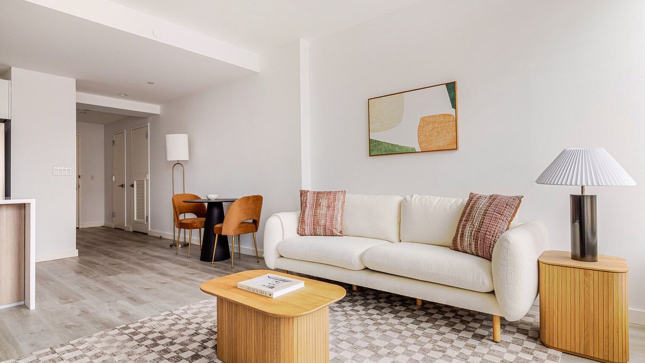 Photo of Livingroom in Greenpoint