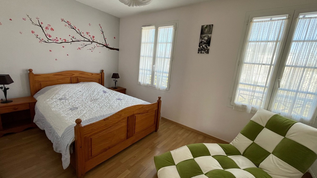 Photo of Bedroom in Magny-le-Hongre
