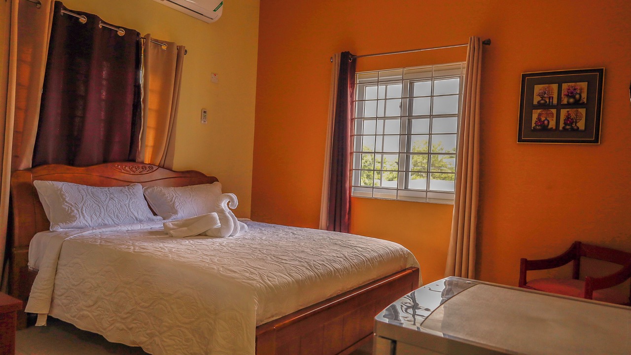 Photo of Bedroom in Eastwood Park