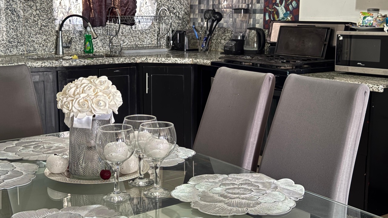 Photo of Kitchen in Hellshire