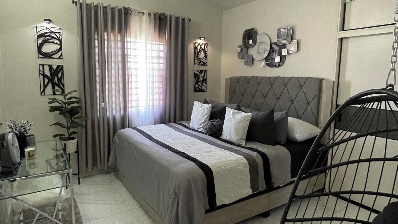 Photo of Bedroom in Portmore