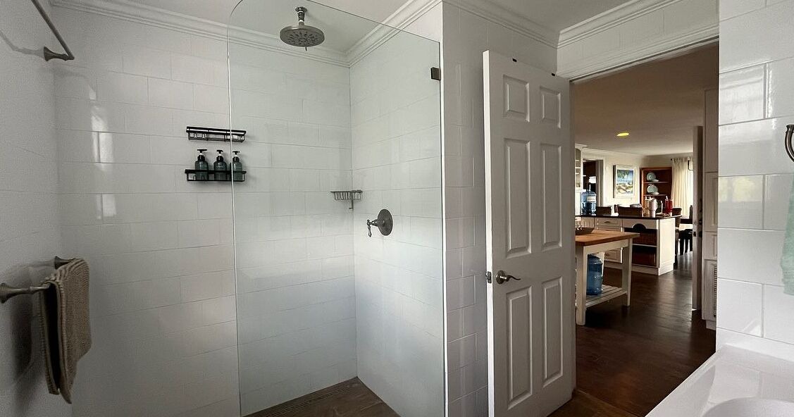 Photo of Bathroom in Marsh Harbour