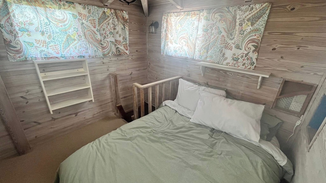 Photo of Bedroom in Marsh Harbour