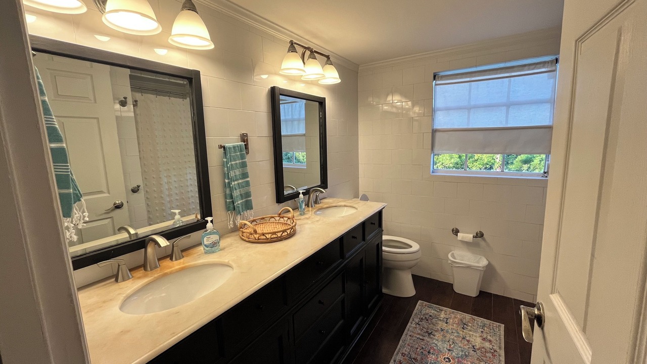 Photo of Bathroom in Marsh Harbour