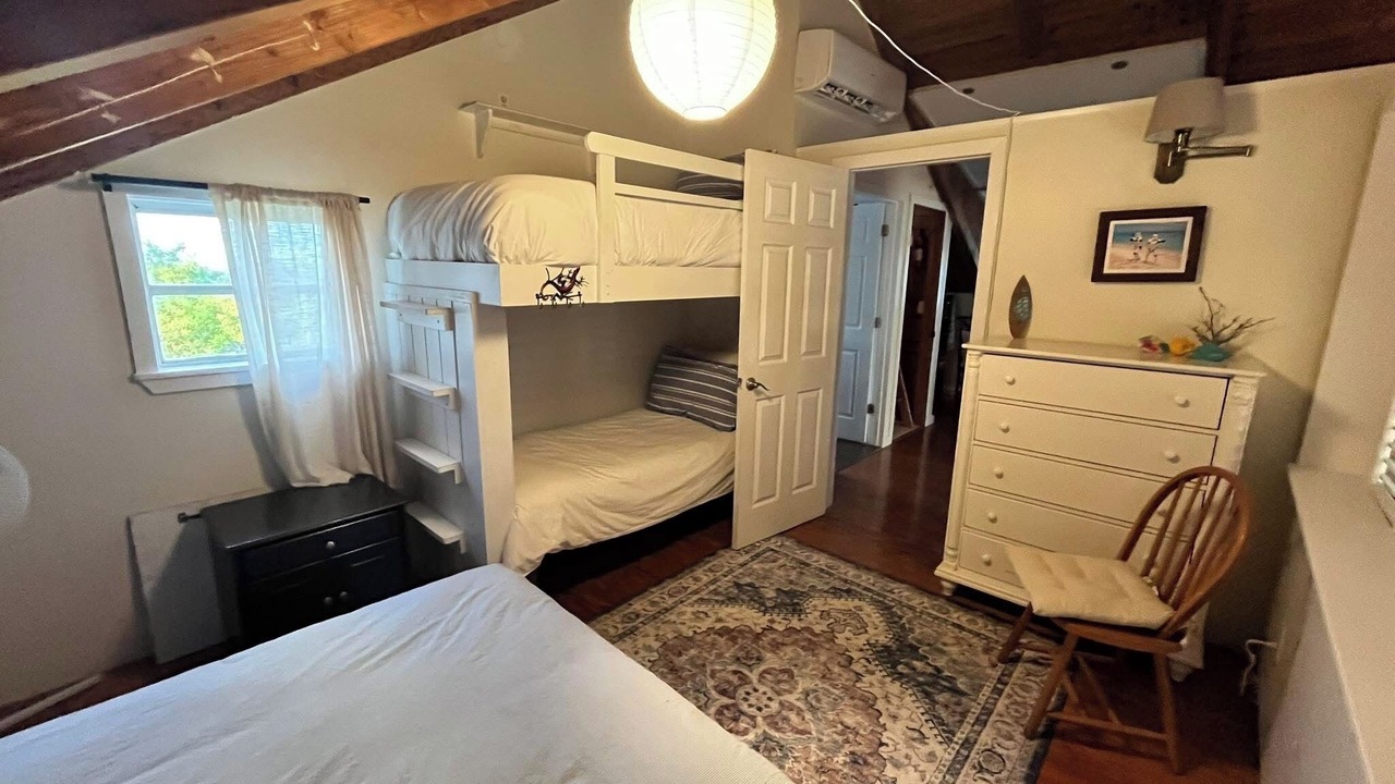 Photo of Bedroom in Marsh Harbour