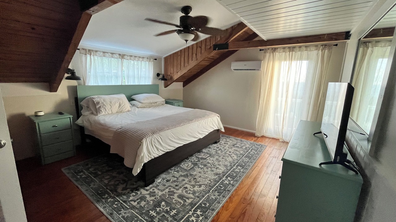 Photo of Bedroom in Marsh Harbour